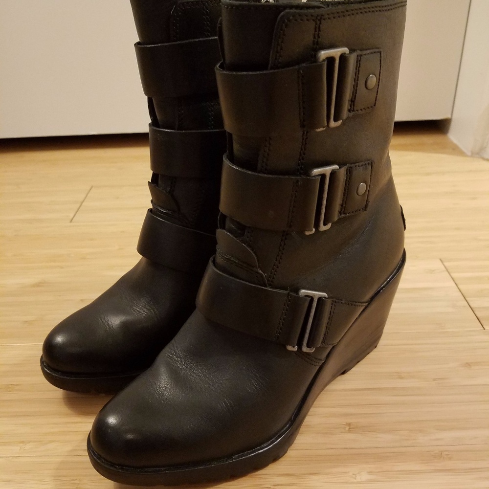 Sorel After Hours Waterproof Leather Bootie